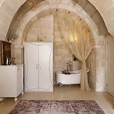 Anatelein Boutique Cave