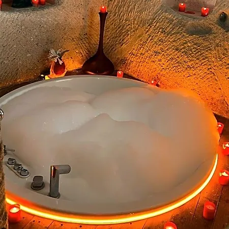 Отель Anatelein Boutique Cave 4*