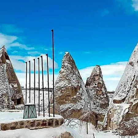 Anatelein Boutique Cave 4*